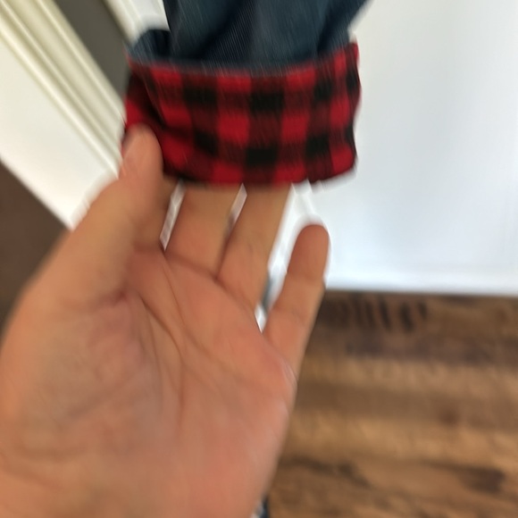 WOOLRICH XL Women’s denim shirt with red and black buffalo plaid. - Picture 6 of 7